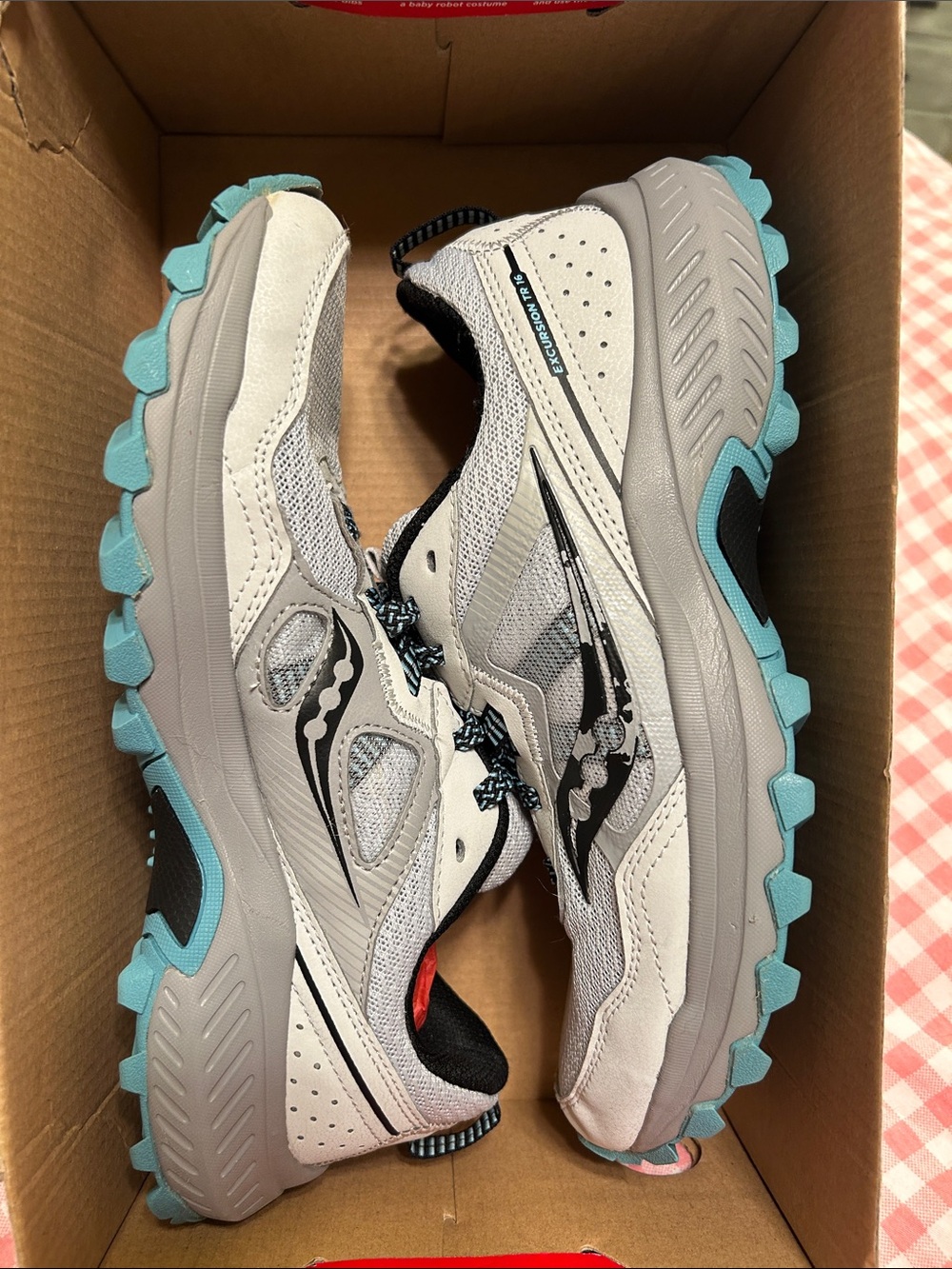 Saucony Women’s Excursion TR16